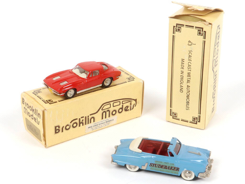 Lot 86 - BROOKLIN MODELS (GB) (2)