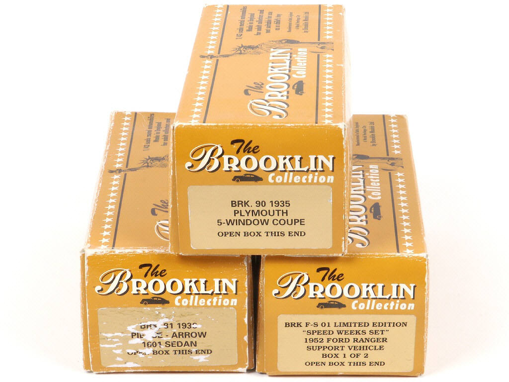 Lot 88 - BROOKLIN MODELS (GB) (3)