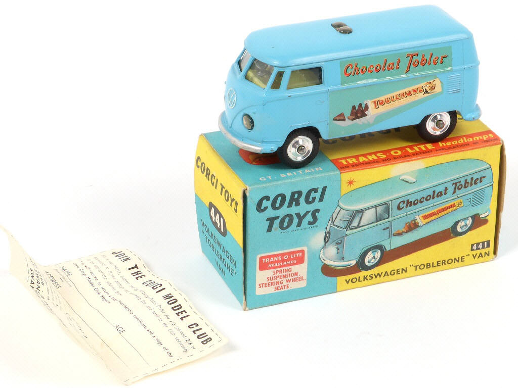 Lot 93 - CORGI TOYS (GB) (1)