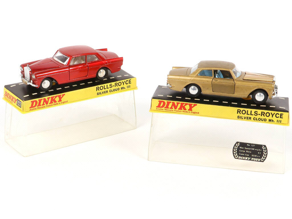Lot 254 - DINKY TOYS (GB) (2)