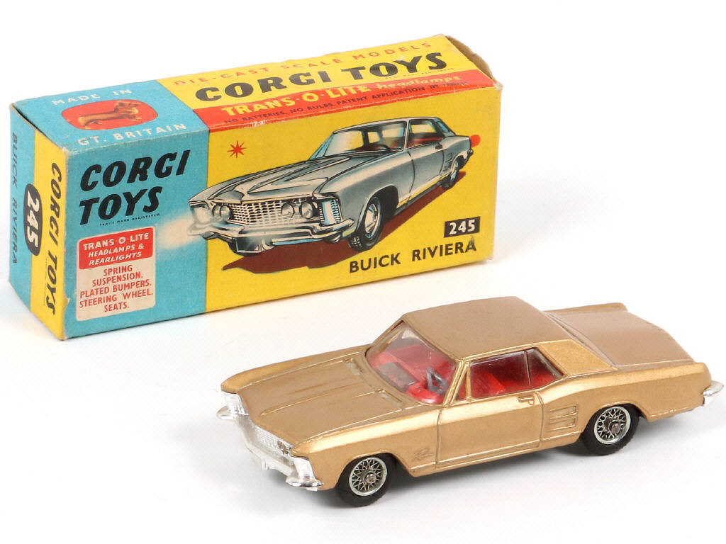 Lot 121 - CORGI TOYS (GB) (1)