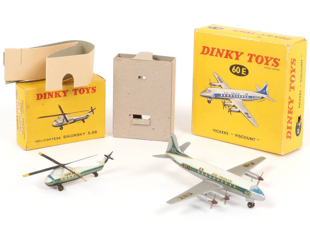Lot 284 - DINKY TOYS (FRANCE) (2)
