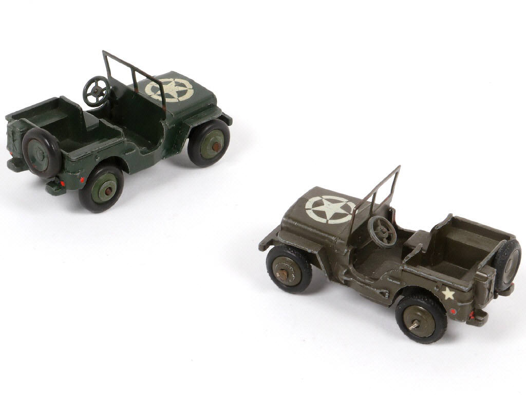 Lot 245 - DINKY TOYS (GB) (1)