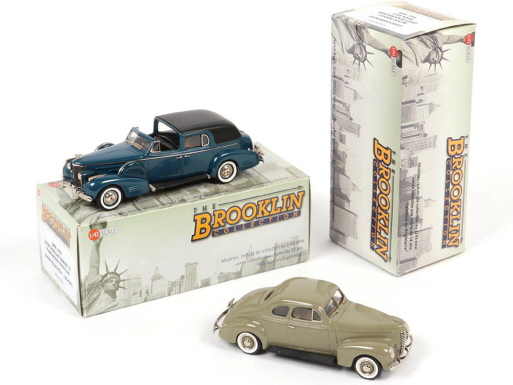 Lot 158 - BROOKLIN MODELS (GB) (2)