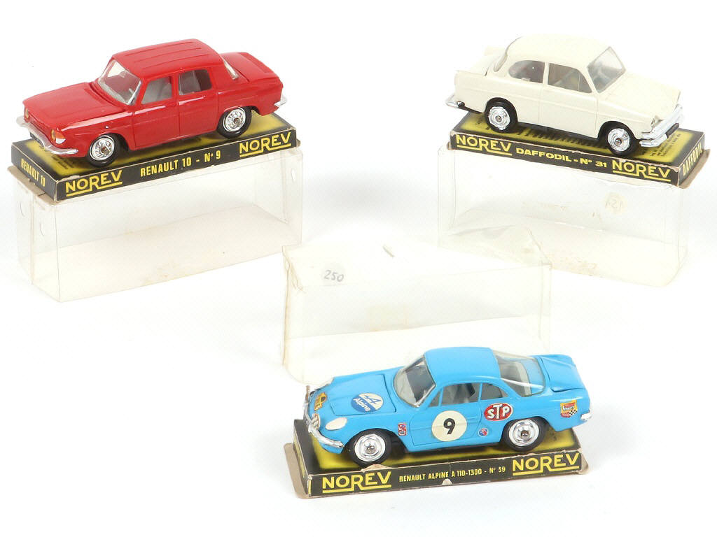 Lot 196 - NOREV (FRANCE) (3)