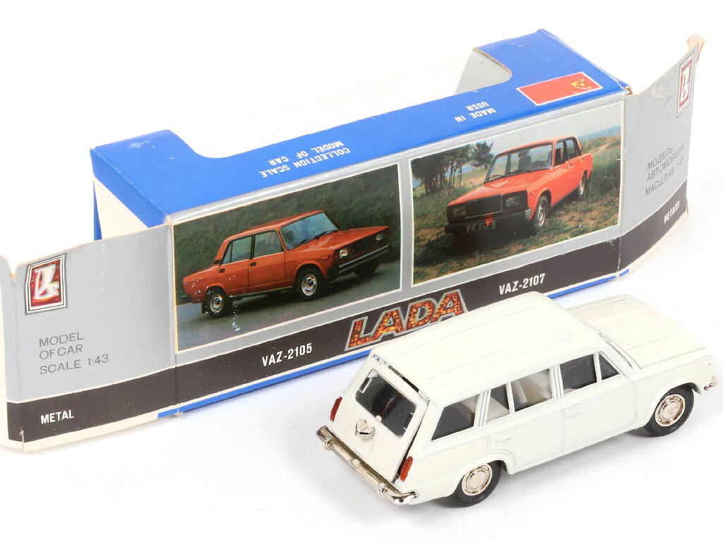 Lot 59 - NOVOEXPORT (URSS) (1)