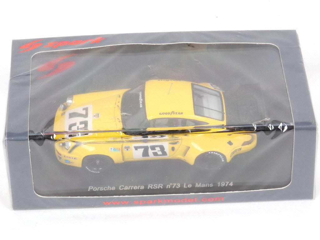 Lot 42 - SPARK (MACAU) (3)