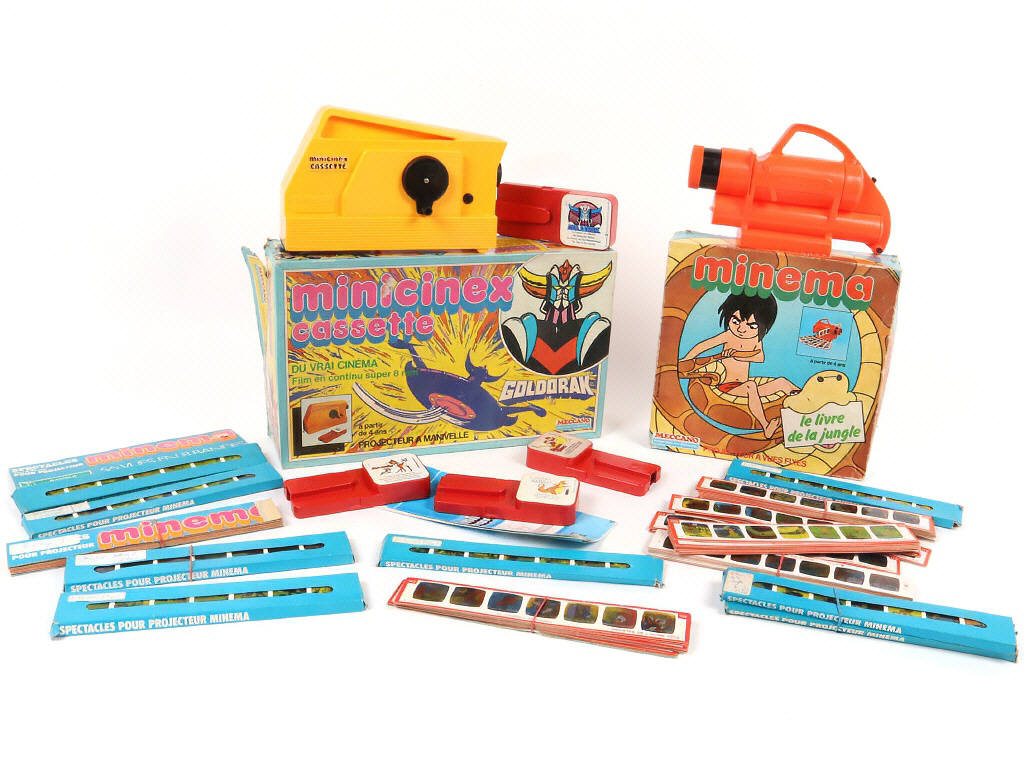 Lot 260 - MECCANO (FRANCE) (20)