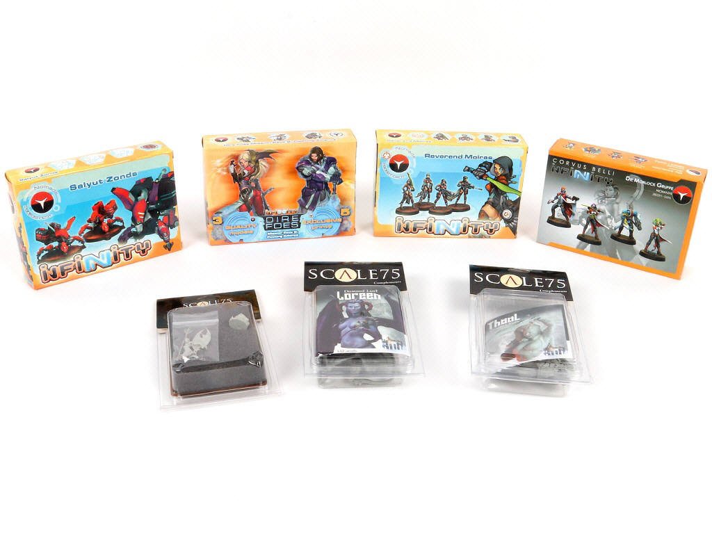 Lot 160 - DIVERS (13)