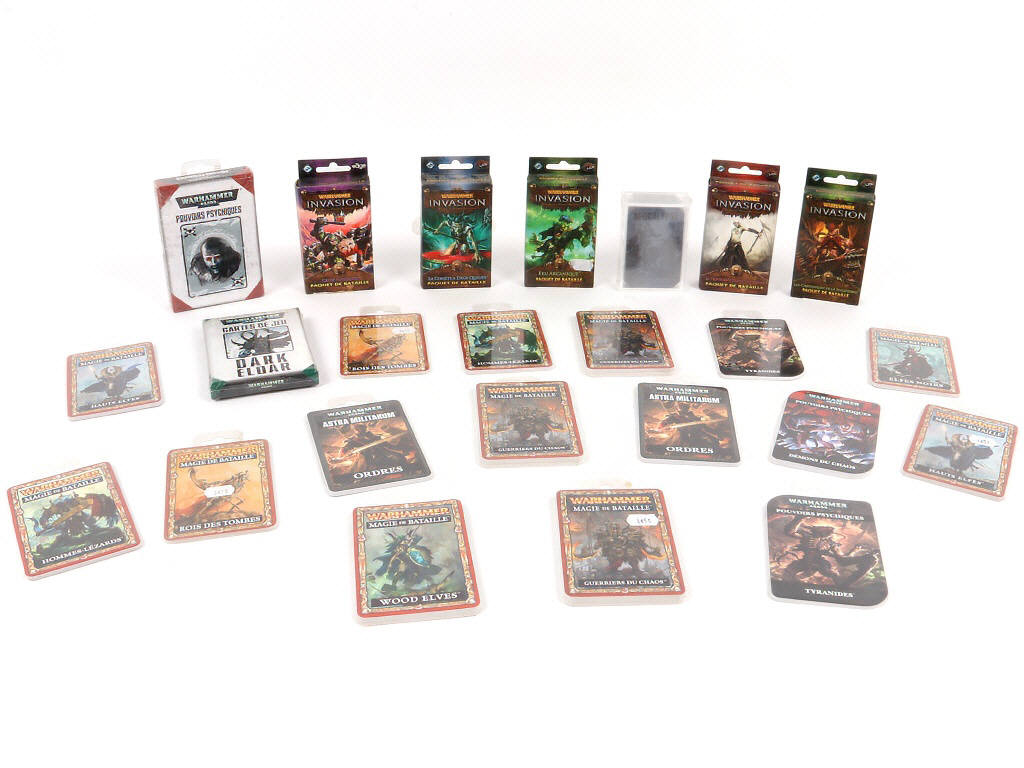 Lot 218 - DIVERS (24)