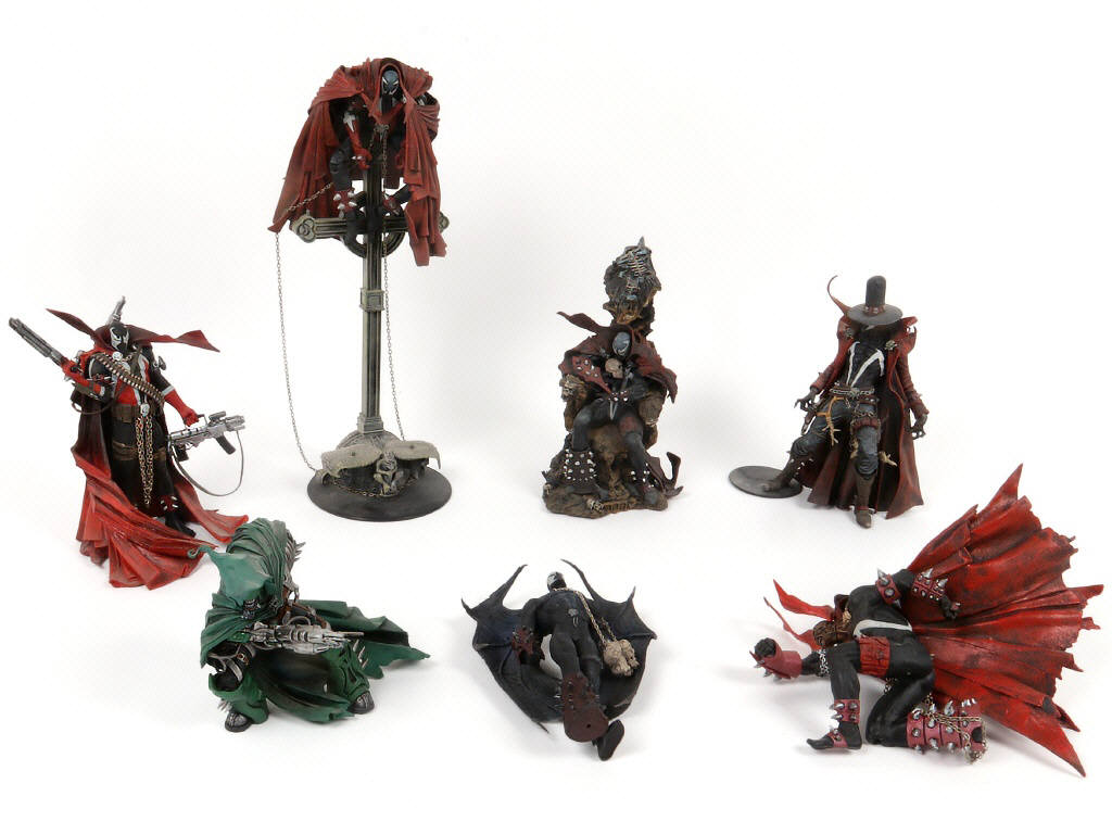 Lot 153 - DIVERS (7)