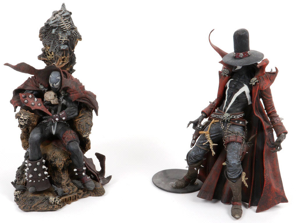 Lot 153 - DIVERS (7)