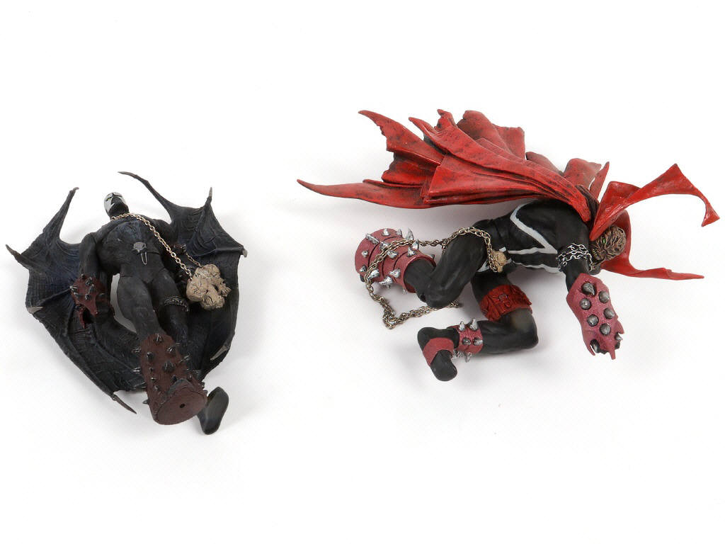 Lot 153 - DIVERS (7)