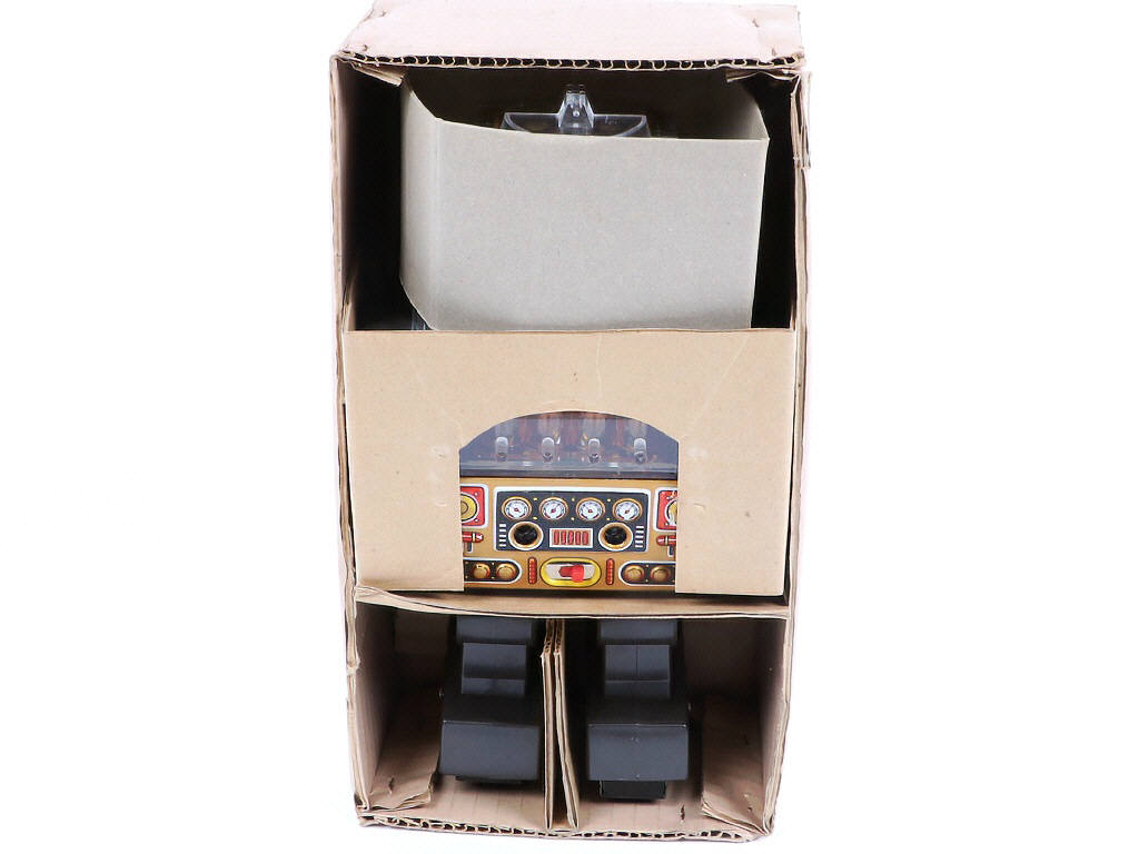 Lot 26 - S.H. (JAPON) (1)