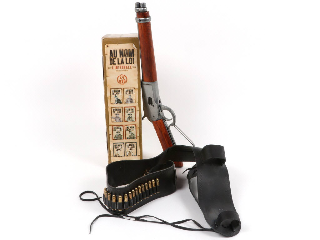 Lot 265 - STUDIO CANAL (2)