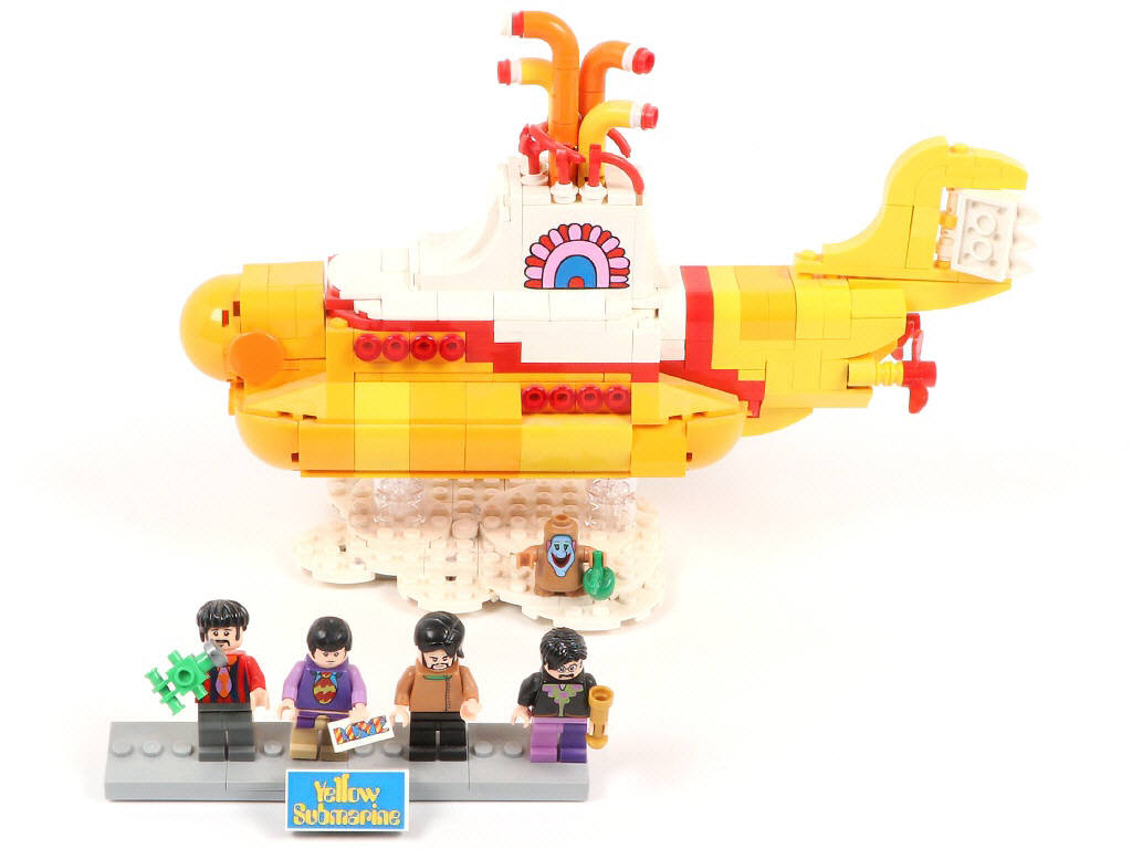 Lot 223 - LEGO (DANEMARK) (1)