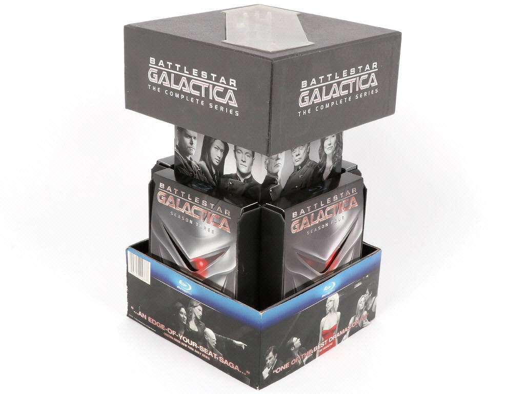 Lot 270 - DIVERS (3)