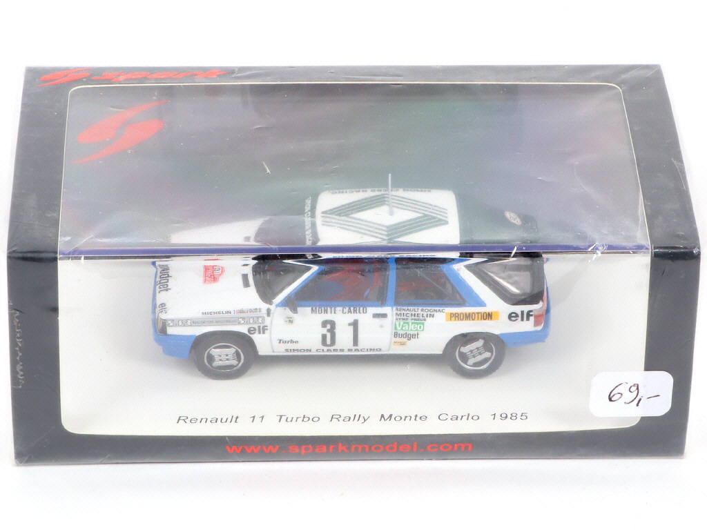 Lot 156 - SPARK (MACAU) (3)