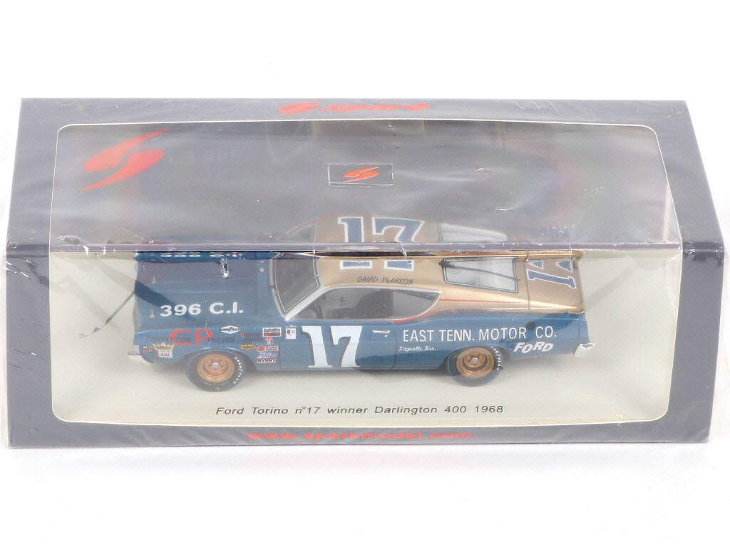 Lot 156 - SPARK (MACAU) (3)