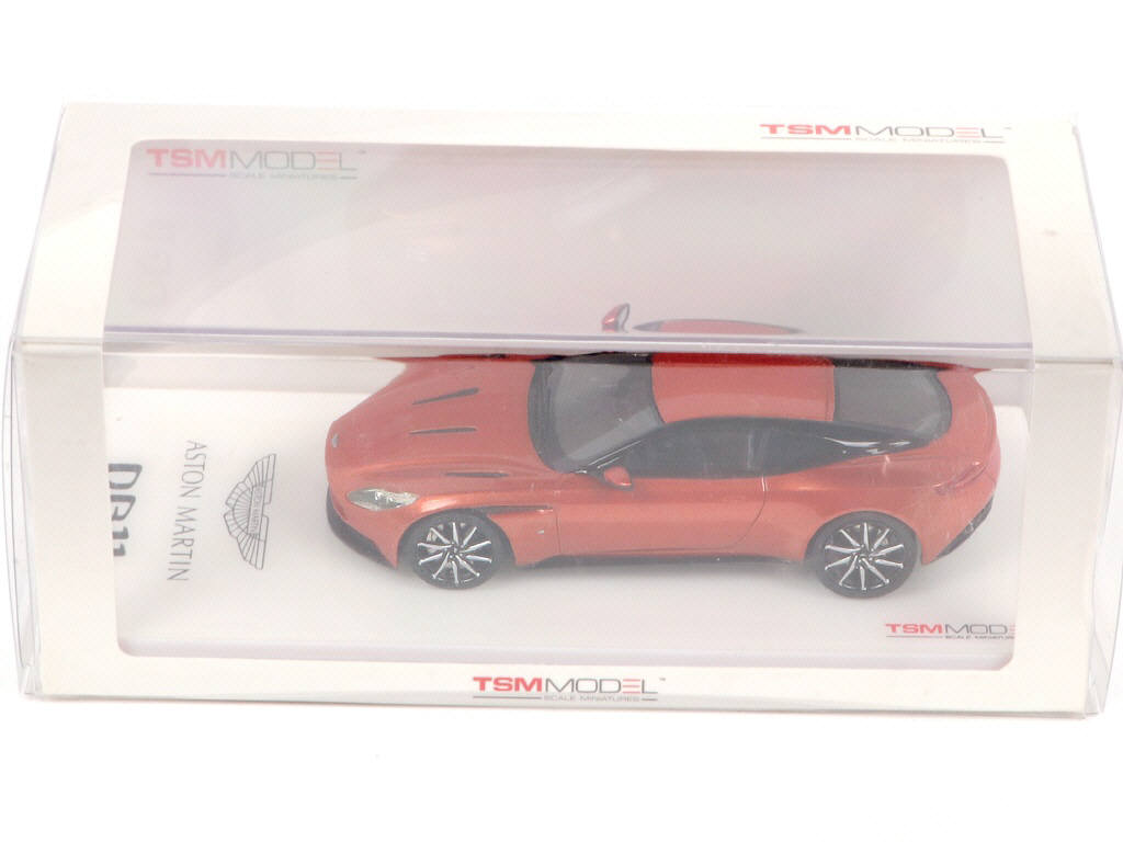 Lot 165 - TSM MODELS (2)