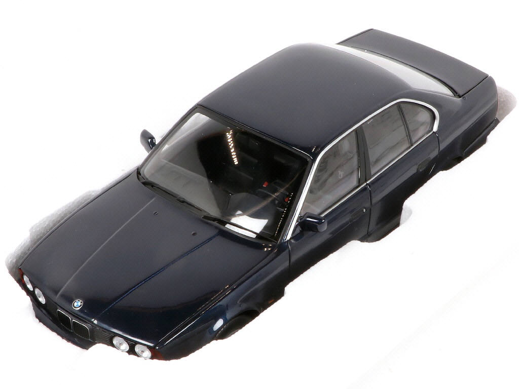 Lot 32 - MINICHAMPS (ALLEMAGNE) (1)