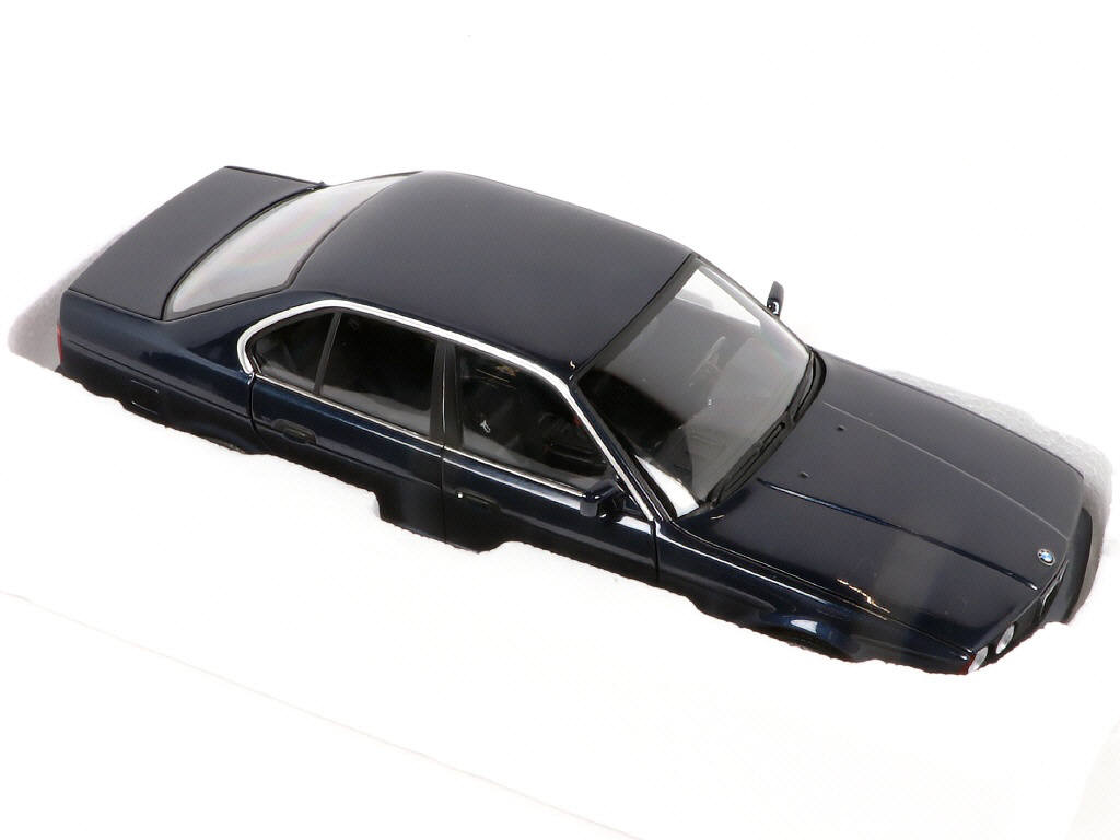 Lot 32 - MINICHAMPS (ALLEMAGNE) (1)