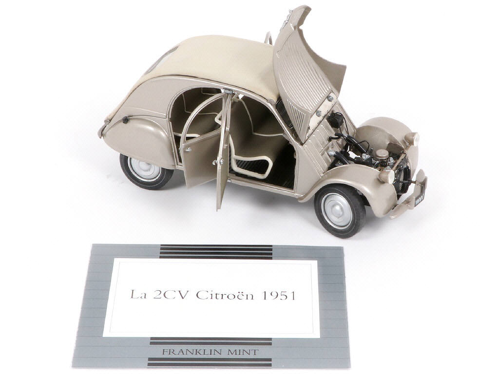 Lot 52 - FRANKLIN MINT (USA) (2)