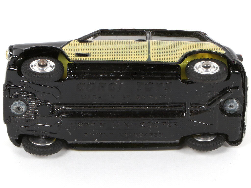 Lot 188 - CORGI TOYS (GB) (1)