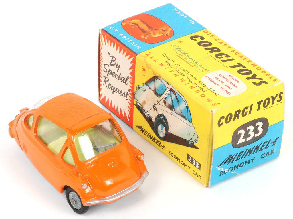 Lot 187 - CORGI TOYS (GB) (1)