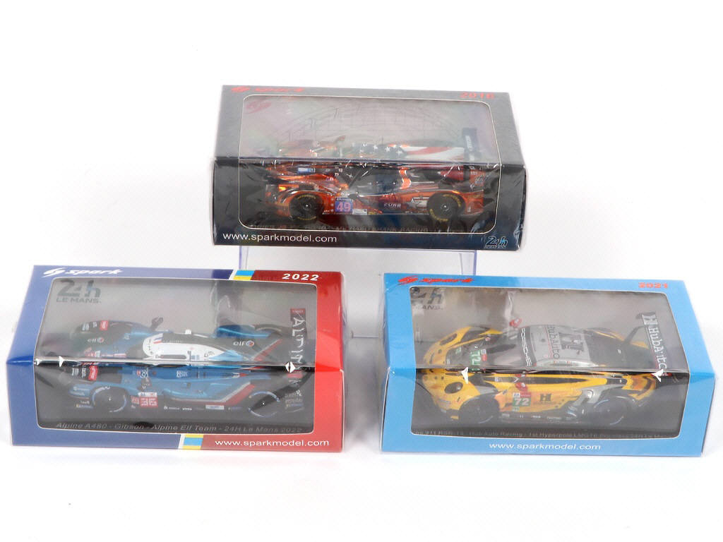 Lot 162 - SPARK (MACAU) (3)