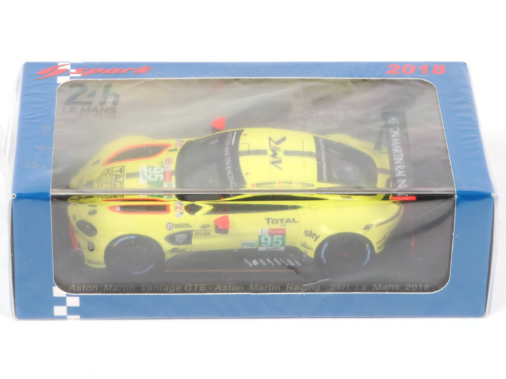 Lot 83 - SPARK (MACAU) (3)