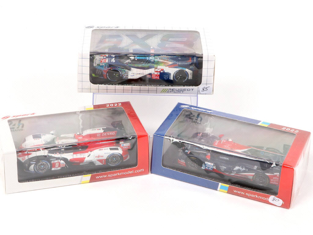 Lot 90 - SPARK (MACAU) (3)