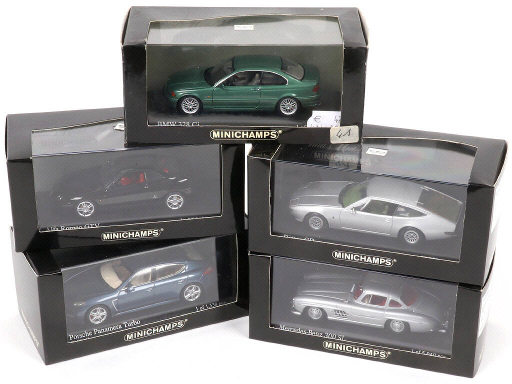 Lot 124 - MINICHAMPS (ALLEMAGNE) (5)