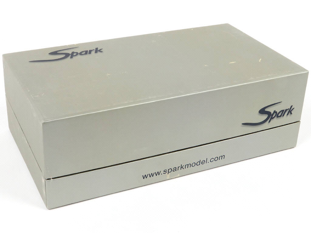 Lot 19 - SPARK (MACAU) (1)