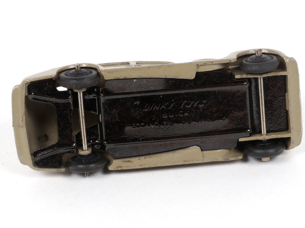 Lot 280 - DINKY TOYS (GB) (1)