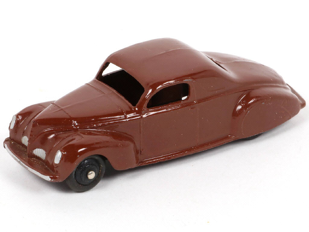 Lot 279 - DINKY TOYS (GB) (1)