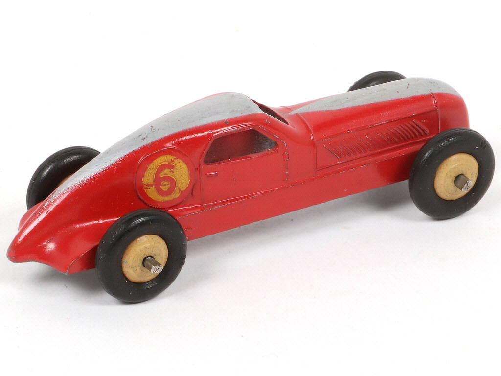 Lot 321 - DINKY TOYS (FRANCE) (1)