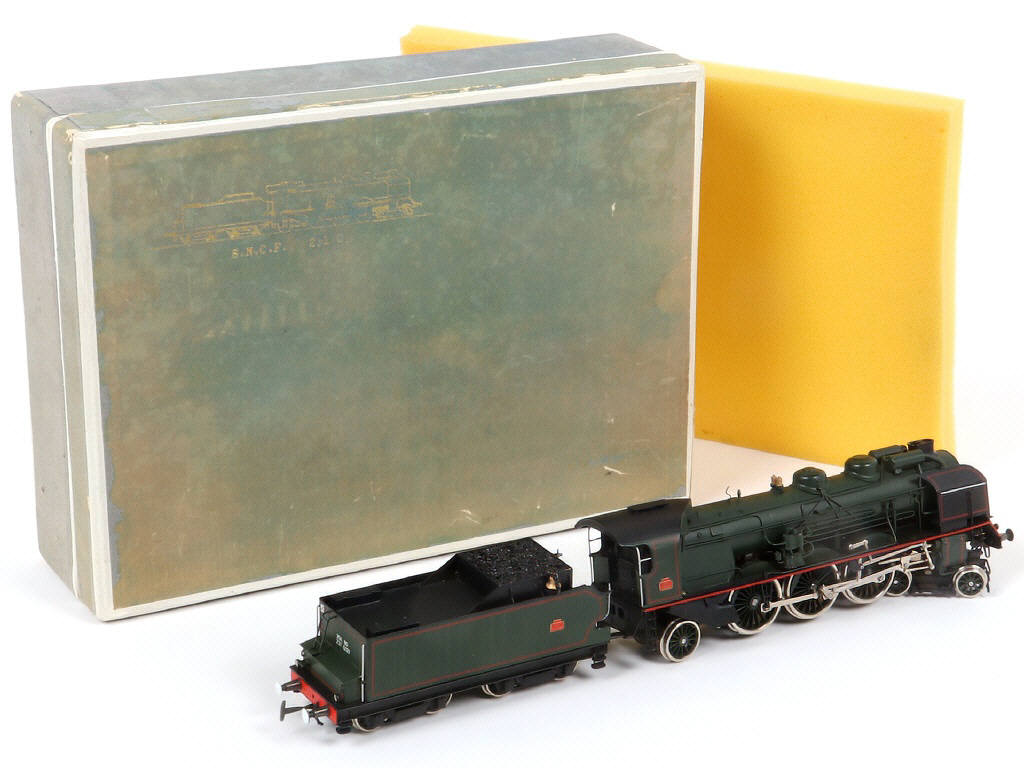 Lot 9 - FULGUREX 'HO' (SUISSE) (1)