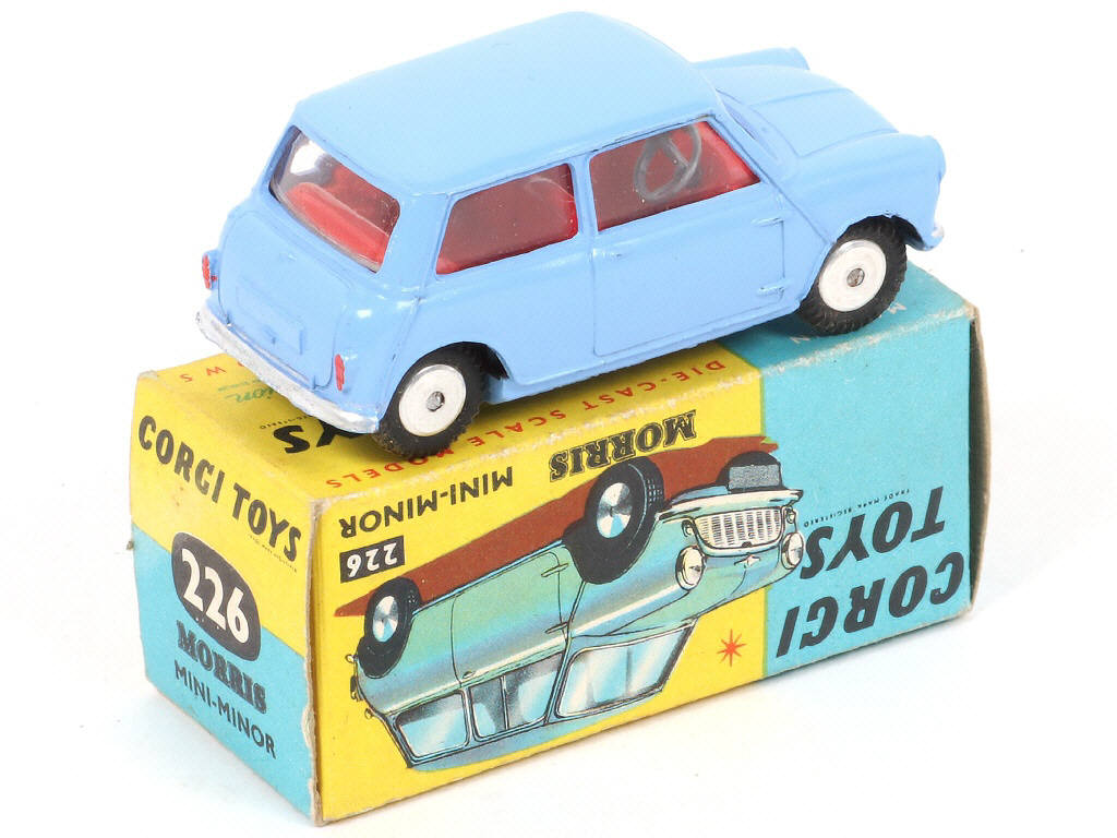 Lot 175 - CORGI TOYS (GB) (1)