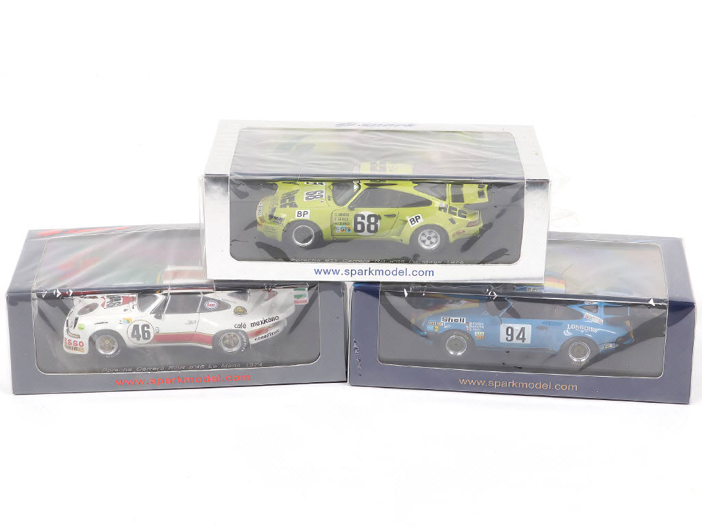 Lot 80 - SPARK (MACAU) (3)