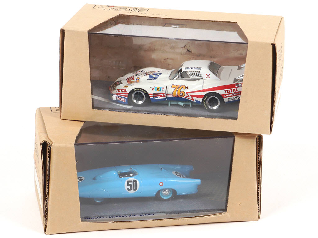 Lot 91 - BIZARRE (MACAU) (2)