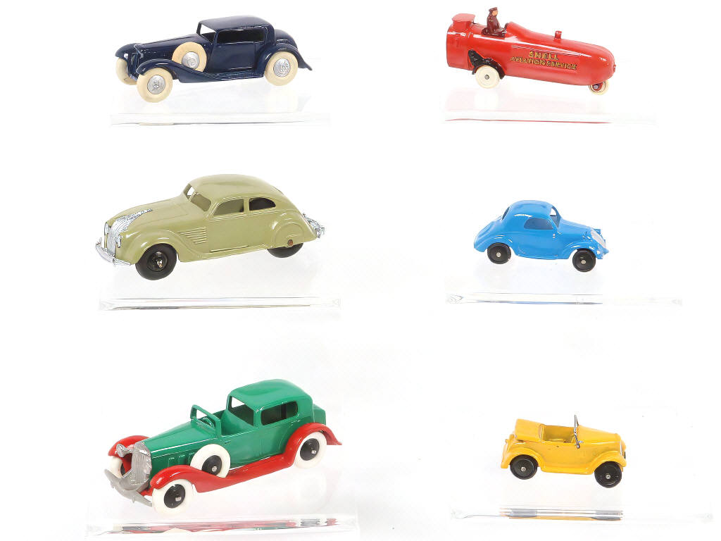 Lot 153 - DIVERS (GB) (6)