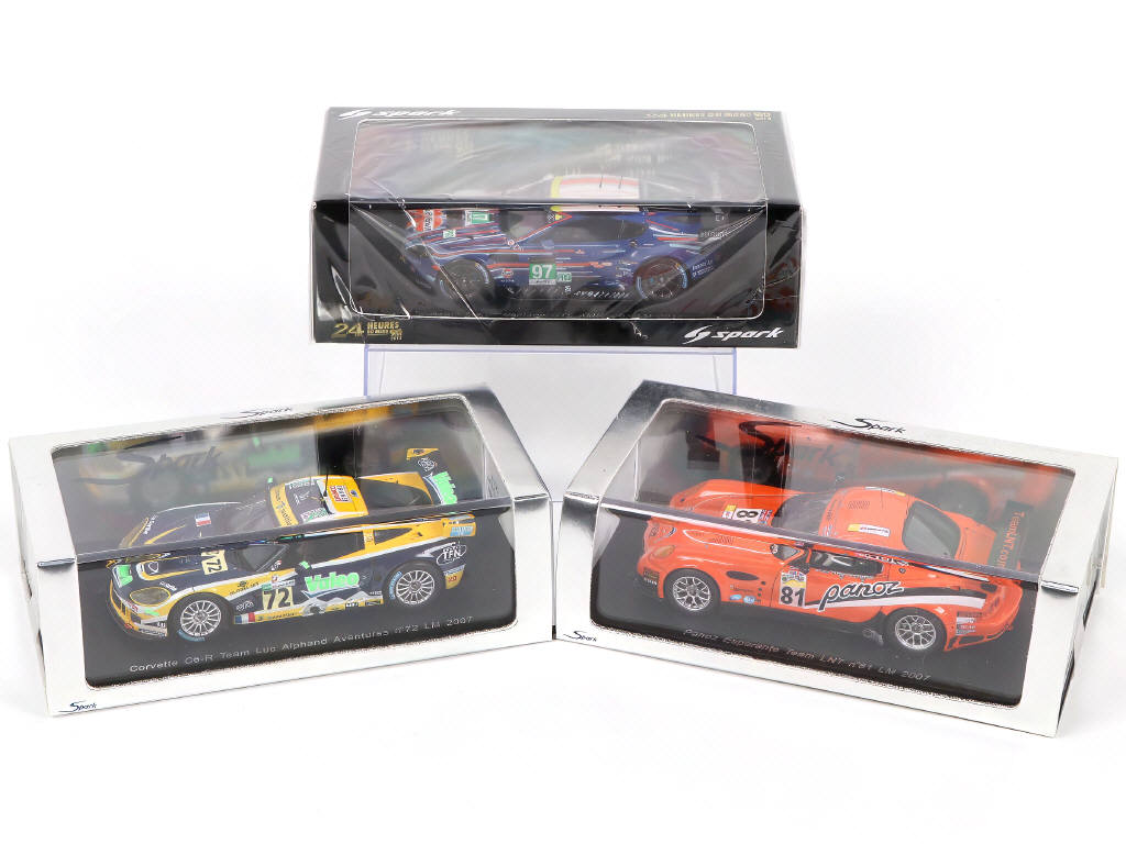 Lot 85 - SPARK (MACAU) (3)