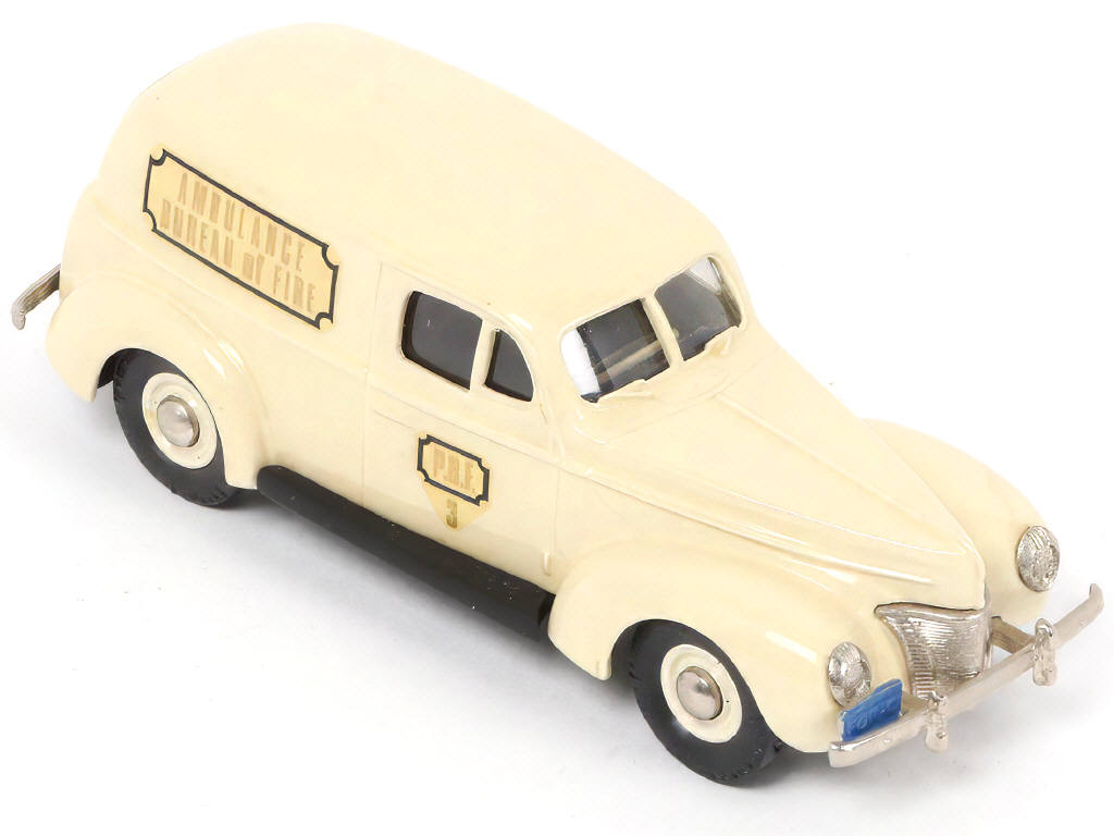 Lot 163 - BROOKLIN MODELS (GB) (1)