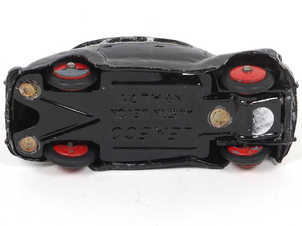 Lot 99 - LEMECO (SUEDE) (1)