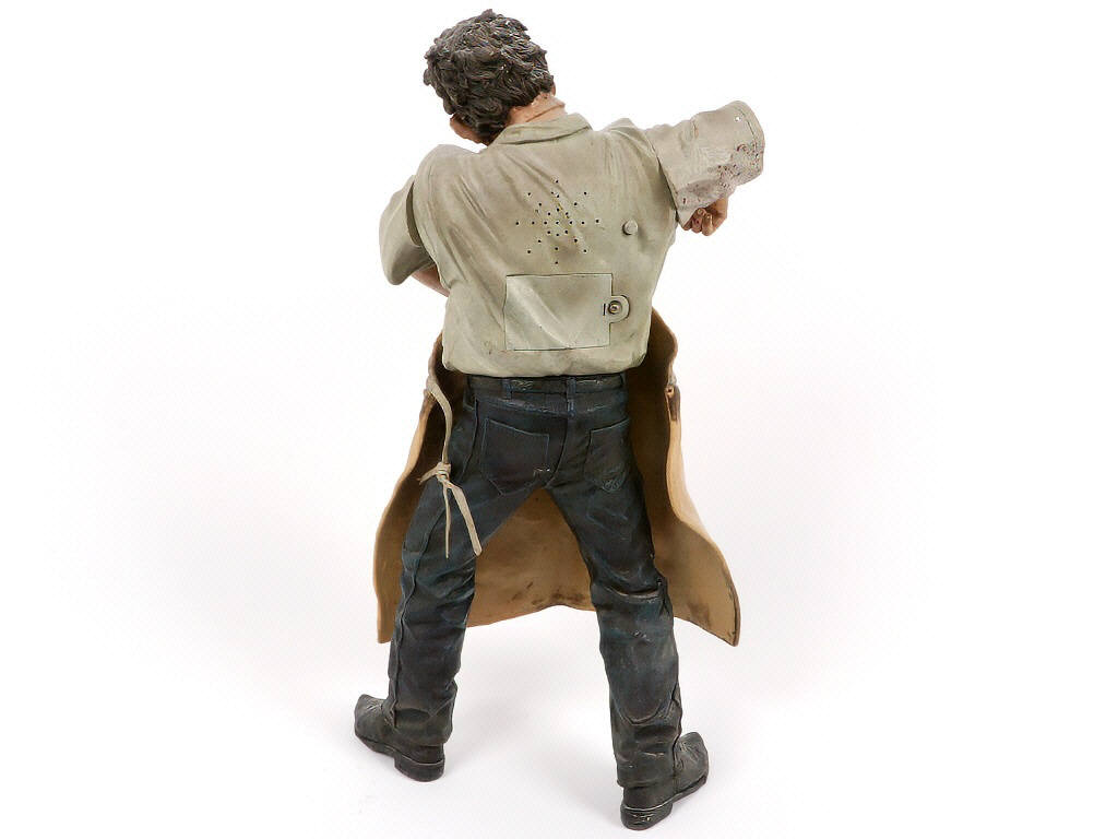 Lot 121 - McFARLANE TOYS (USA) (1)