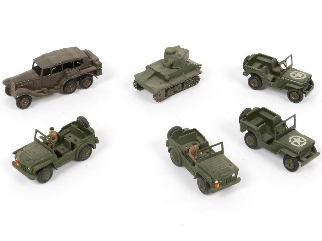 Lot 191 - DINKY TOYS (GB) (6)