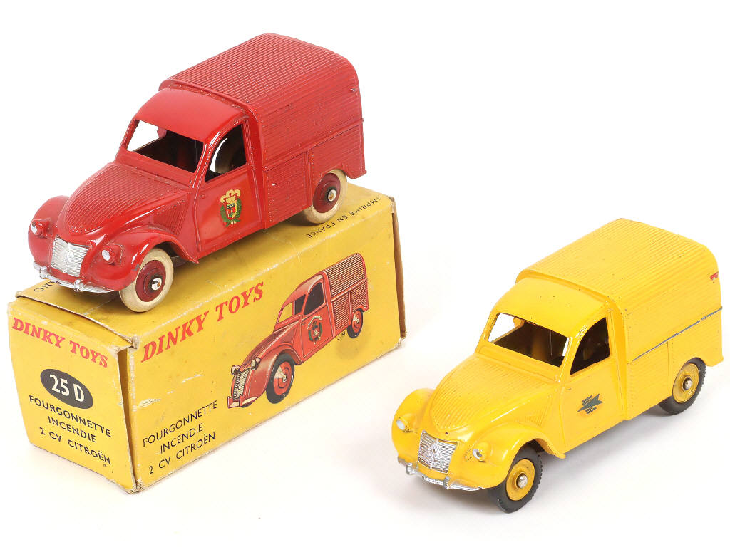 Lot 232 - DINKY TOYS (FRANCE) (2)