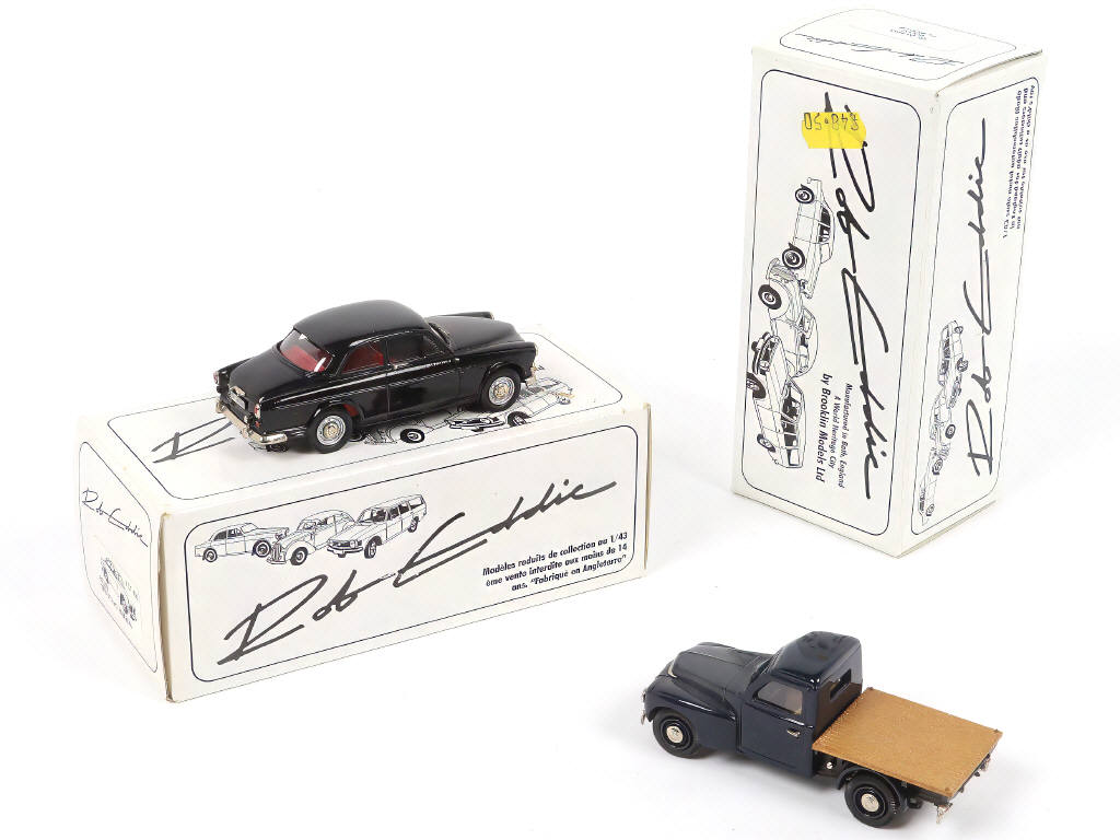 Lot 98 - ROBEDDIE MODELS (GB) (2)