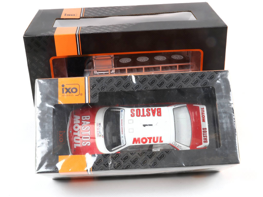 Lot 19 - IXO (CHINE) (2)